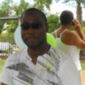 Meet your Posher, Victor